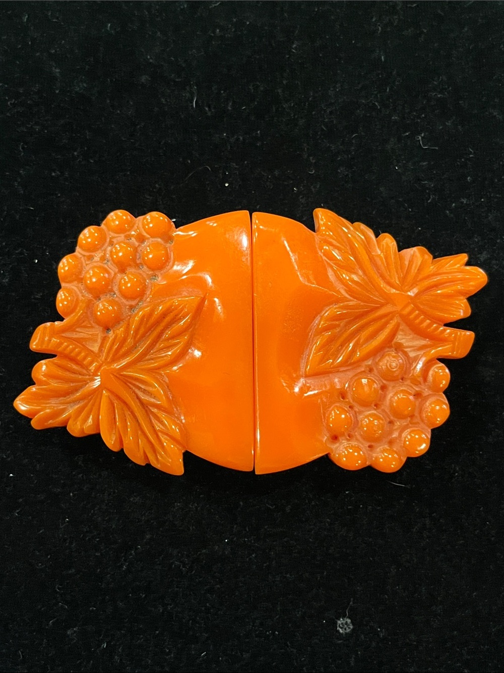 Vintage Orange Fruit Dress Clips Set Carved Lucite Style Convertible Brooch